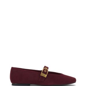 Vinica Mary Jane Flat